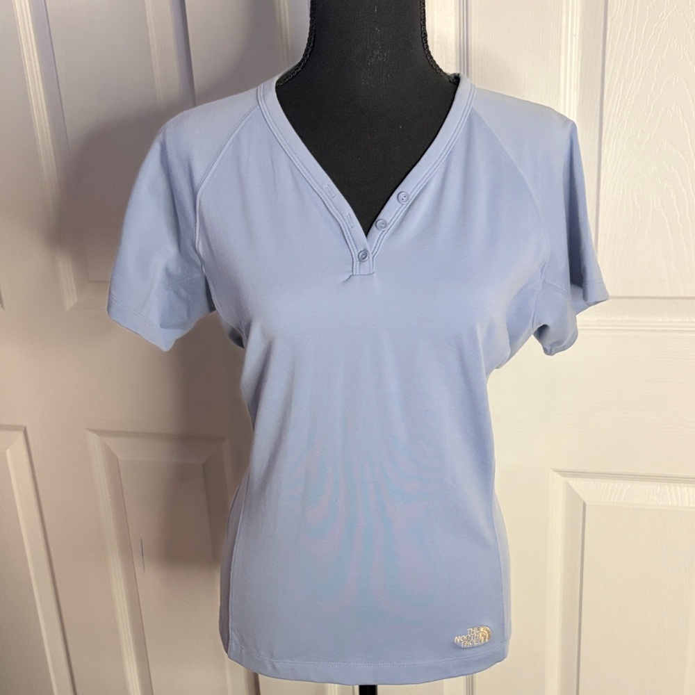 The Northface Vneck Women’s Vaporwick Top size Large